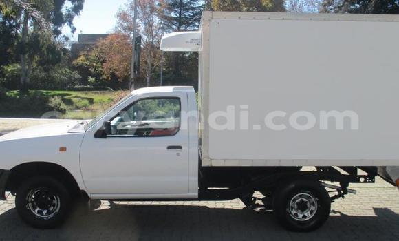 Acheter Occasion Voiture Nissan Hardbody Blanc à Siavonga, Du sud Acheter Occasion Voiture Nissan Hardbody Blanc à Siavonga, Du sud