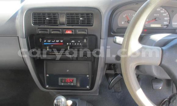 Acheter Occasion Voiture Nissan Hardbody Blanc à Siavonga, Du sud Acheter Occasion Voiture Nissan Hardbody Blanc à Siavonga, Du sud