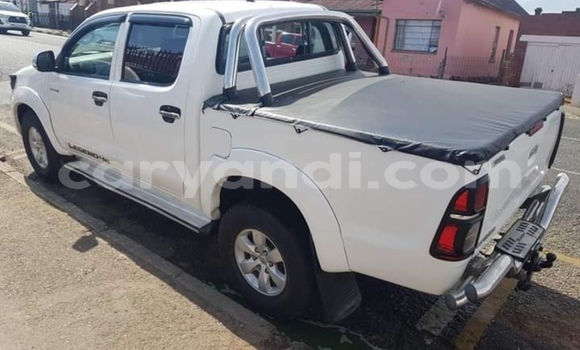 Acheter Occasion Voiture Toyota Hilux Blanc à Chipata, Zambie Acheter Occasion Voiture Toyota Hilux Blanc à Chipata, Zambie