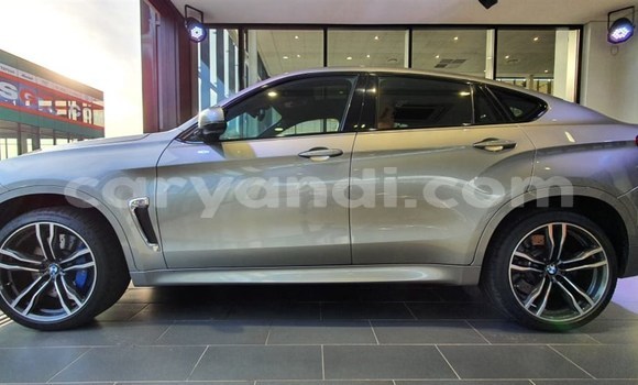 Acheter Occasion Voiture BMW X6 M Gris à Lusaka, Zambie Acheter Occasion Voiture BMW X6 M Gris à Lusaka, Zambie