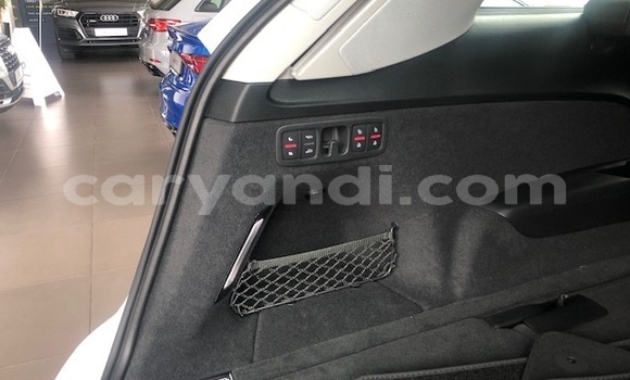 Tenga Tsaru Audi Q7 Chena Mota in Lusaka in Zambia Tenga Tsaru Audi Q7 Chena Mota in Lusaka in Zambia