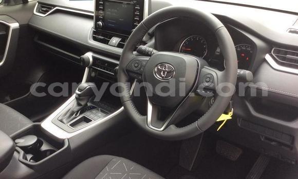 Acheter Occasion Voiture Toyota RAV4 Blanc à Kabwe, Zambie Acheter Occasion Voiture Toyota RAV4 Blanc à Kabwe, Zambie