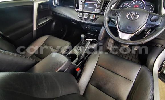 Acheter Occasion Voiture Toyota RAV4 Gris à Mpika, Nord Acheter Occasion Voiture Toyota RAV4 Gris à Mpika, Nord