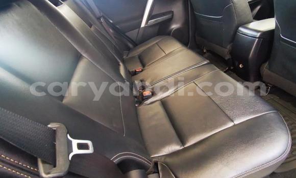 Acheter Occasion Voiture Toyota RAV4 Gris à Mpika, Nord Acheter Occasion Voiture Toyota RAV4 Gris à Mpika, Nord