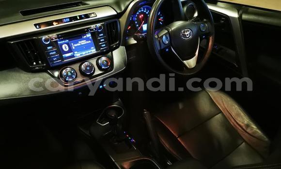 Acheter Occasion Voiture Toyota RAV4 Gris à Mpika, Nord Acheter Occasion Voiture Toyota RAV4 Gris à Mpika, Nord