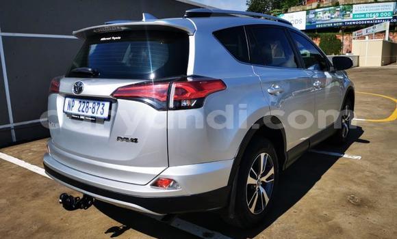 Acheter Occasion Voiture Toyota RAV4 Gris à Mpika, Nord Acheter Occasion Voiture Toyota RAV4 Gris à Mpika, Nord