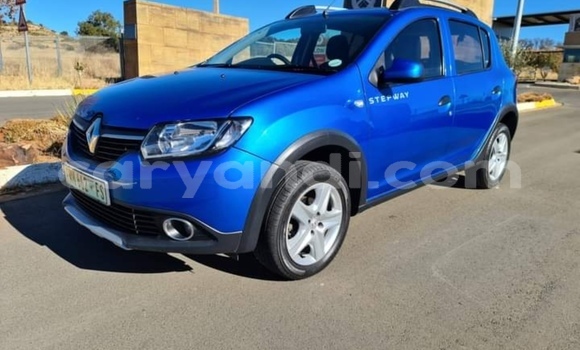 Buy Used Renault Sandero Blue Car in Chipata in Zambia Buy Used Renault Sandero Blue Car in Chipata in Zambia