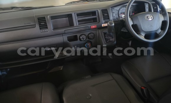 Nunua Ilio tumika Toyota HiAce Nyingine Lori ndani ya Chipata nchini Zambia Nunua Ilio tumika Toyota HiAce Nyingine Lori ndani ya Chipata nchini Zambia