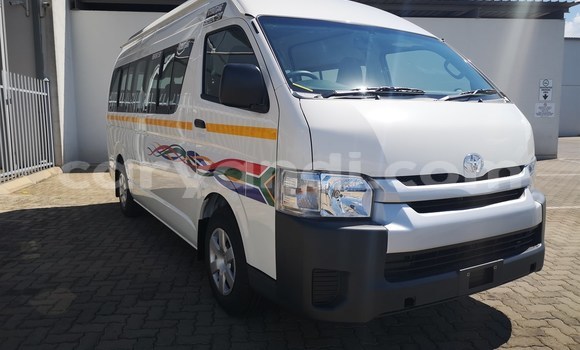 Nunua Ilio tumika Toyota HiAce Nyingine Lori ndani ya Chipata nchini Zambia Nunua Ilio tumika Toyota HiAce Nyingine Lori ndani ya Chipata nchini Zambia