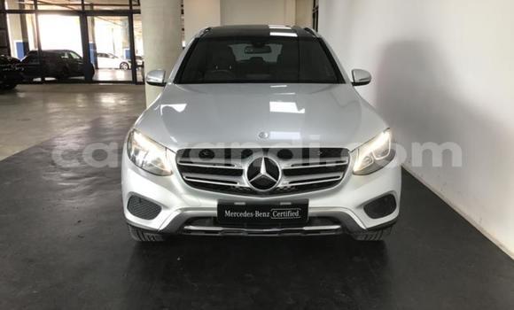 Nunua Ilio tumika Mercedes‒Benz GLC Fedha Gari ndani ya Kansanshi nchini Kaskazini-Magharibi
