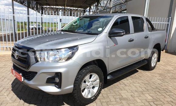 Buy Used Toyota Hilux Silver Car in Lusaka in Zambia Buy Used Toyota Hilux Silver Car in Lusaka in Zambia