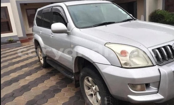 Acheter Occasion Voiture Toyota Prado Gris à Lusaka, Zambie Acheter Occasion Voiture Toyota Prado Gris à Lusaka, Zambie