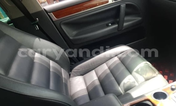Acheter Occasion Voiture Volkswagen Touareg Bleu à Lusaka, Zambie Acheter Occasion Voiture Volkswagen Touareg Bleu à Lusaka, Zambie