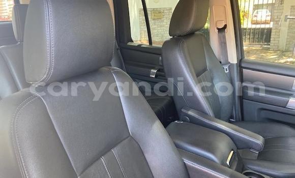 Buy Used Land Rover Discovery Sport White Car in Chingola in Zambia Buy Used Land Rover Discovery Sport White Car in Chingola in Zambia