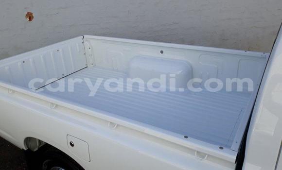 Acheter Occasion Voiture Nissan NP 300 Blanc à Lusaka, Zambie Acheter Occasion Voiture Nissan NP 300 Blanc à Lusaka, Zambie