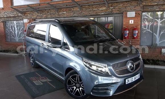 Acheter Occasion Voiture Mercedes‒Benz Viano Noir à Chingola, Zambie Acheter Occasion Voiture Mercedes‒Benz Viano Noir à Chingola, Zambie