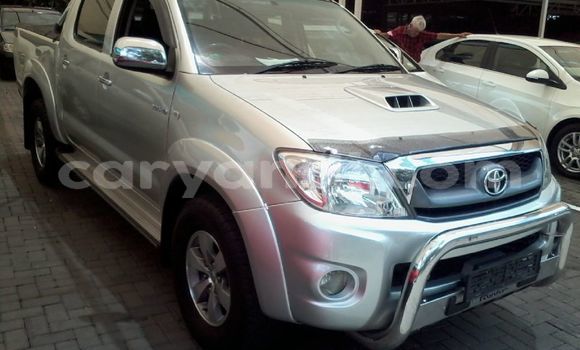 Buy Used Toyota Hilux Silver Car in Chipata in Zambia
