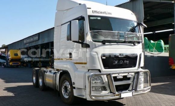 Acheter Occasion Utilitaire Man TGX Blanc à Chinsali, Nord Acheter Occasion Utilitaire Man TGX Blanc à Chinsali, Nord