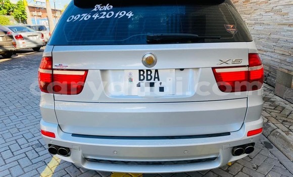 Nunua Ilio tumika BMW X5 Fedha Gari ndani ya Lusaka nchini Zambia Nunua Ilio tumika BMW X5 Fedha Gari ndani ya Lusaka nchini Zambia