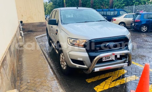 Nunua Ilio tumika Ford Ranger Fedha Gari ndani ya Lusaka nchini Zambia