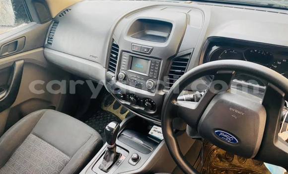 Nunua Ilio tumika Ford Ranger Fedha Gari ndani ya Lusaka nchini Zambia Nunua Ilio tumika Ford Ranger Fedha Gari ndani ya Lusaka nchini Zambia