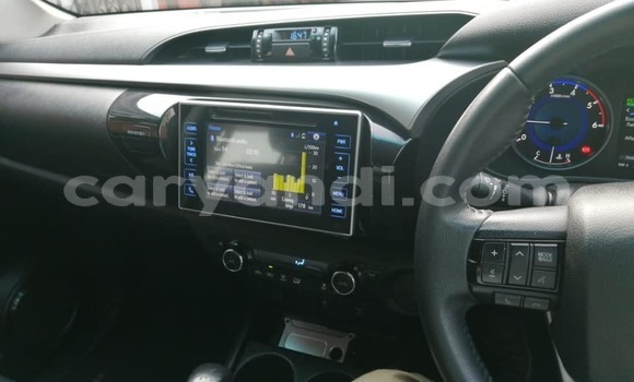 Nunua Ilio tumika Toyota Hilux Fedha Gari ndani ya Lusaka nchini Zambia Nunua Ilio tumika Toyota Hilux Fedha Gari ndani ya Lusaka nchini Zambia