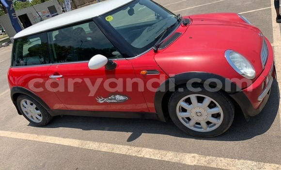 Nunua Ilio tumika MINI Cooper Nyekundu Gari ndani ya Lusaka nchini Zambia Nunua Ilio tumika MINI Cooper Nyekundu Gari ndani ya Lusaka nchini Zambia