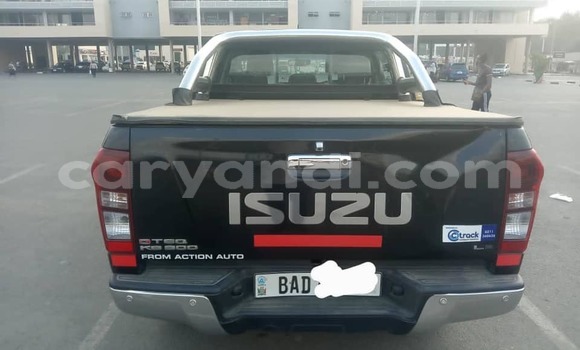 Nunua Ilio tumika Isuzu KB Nyeusi Gari ndani ya Lusaka nchini Zambia Nunua Ilio tumika Isuzu KB Nyeusi Gari ndani ya Lusaka nchini Zambia