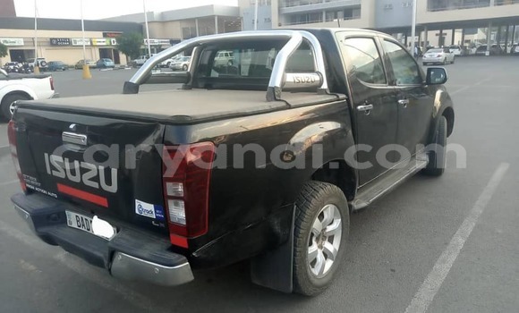 Nunua Ilio tumika Isuzu KB Nyeusi Gari ndani ya Lusaka nchini Zambia Nunua Ilio tumika Isuzu KB Nyeusi Gari ndani ya Lusaka nchini Zambia