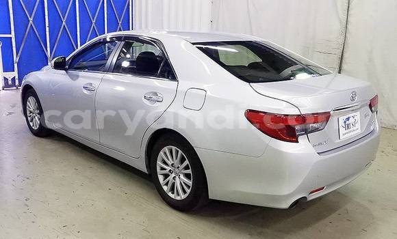 Acheter Import Voiture Toyota Mark X Gris à Lusaka, Zambie Acheter Import Voiture Toyota Mark X Gris à Lusaka, Zambie