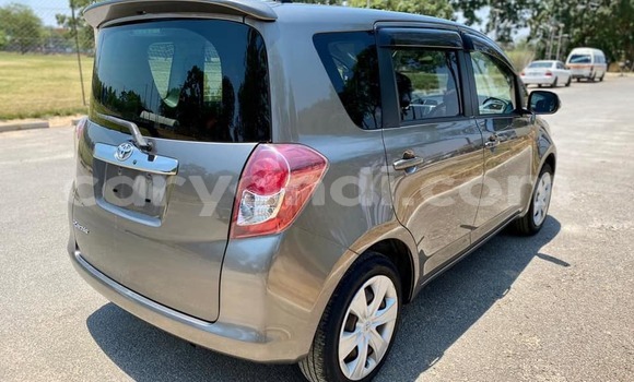 Nunua Ilio tumika Toyota Ractis Beige Gari ndani ya Lusaka nchini Zambia Nunua Ilio tumika Toyota Ractis Beige Gari ndani ya Lusaka nchini Zambia