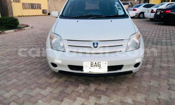 Buy Used Toyota IST White Car in Lusaka in Zambia