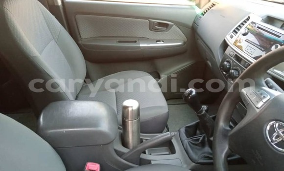 Nunua Ilio tumika Toyota Hilux Fedha Gari ndani ya Lusaka nchini Zambia Nunua Ilio tumika Toyota Hilux Fedha Gari ndani ya Lusaka nchini Zambia