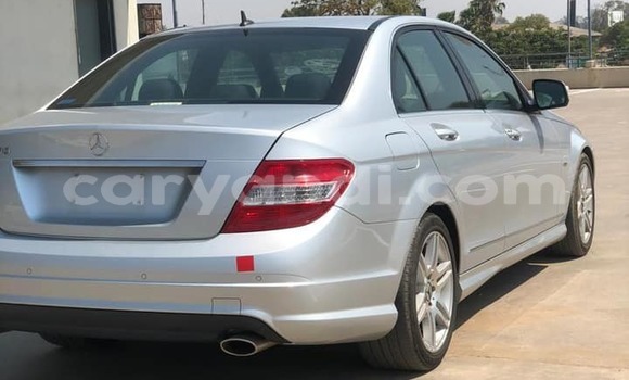 Nunua Ilio tumika Mercedes‒Benz C–Class Fedha Gari ndani ya Lusaka nchini Zambia Nunua Ilio tumika Mercedes‒Benz C–Class Fedha Gari ndani ya Lusaka nchini Zambia