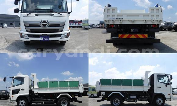 Buy New Hino Ranger White Truck in Chililabombwe in Copperbelt Buy New Hino Ranger White Truck in Chililabombwe in Copperbelt