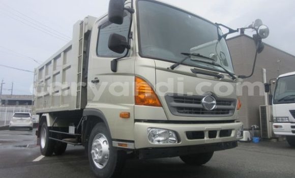 Acheter Occasion Utilitaire Hino Ranger Autre à Chingola, Zambie Acheter Occasion Utilitaire Hino Ranger Autre à Chingola, Zambie