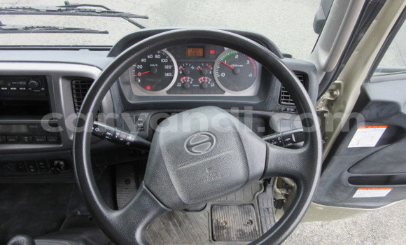 Acheter Occasion Utilitaire Hino Ranger Autre à Chingola, Zambie Acheter Occasion Utilitaire Hino Ranger Autre à Chingola, Zambie
