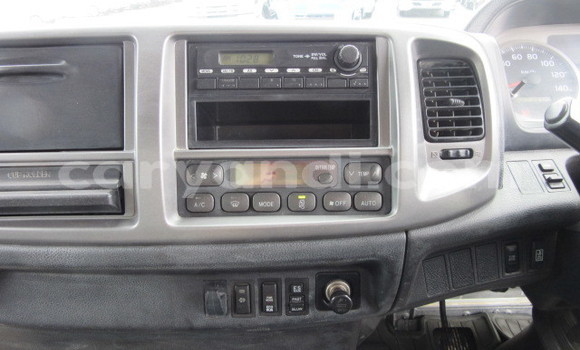 Nunua Mpya Hino Ranger Nyeupe Lori ndani ya Chingola nchini Zambia Nunua Mpya Hino Ranger Nyeupe Lori ndani ya Chingola nchini Zambia