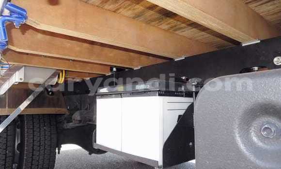 Buy Used Isuzu FTR 850 Blue Truck in Chipata in Zambia Buy Used Isuzu FTR 850 Blue Truck in Chipata in Zambia