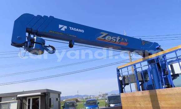 Buy Used Isuzu FTR 850 Blue Truck in Chipata in Zambia Buy Used Isuzu FTR 850 Blue Truck in Chipata in Zambia