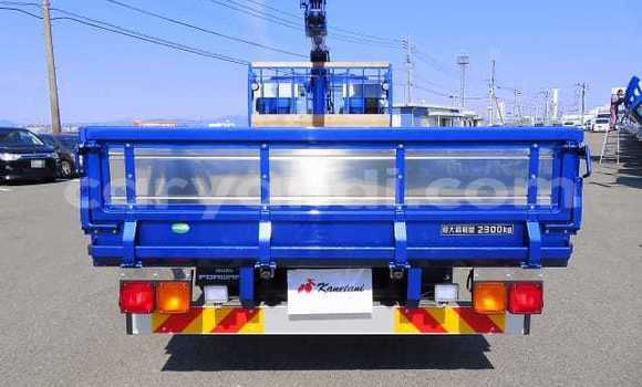 Buy Used Isuzu FTR 850 Blue Truck in Chipata in Zambia Buy Used Isuzu FTR 850 Blue Truck in Chipata in Zambia