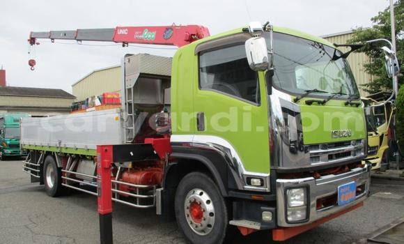 Buy Used Isuzu FTR 850 Green Truck in Chingola in Zambia