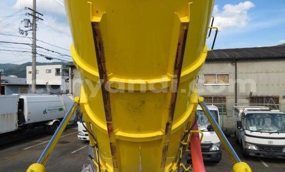 Buy Used Hino Ranger Other Truck in Chililabombwe in Copperbelt Buy Used Hino Ranger Other Truck in Chililabombwe in Copperbelt