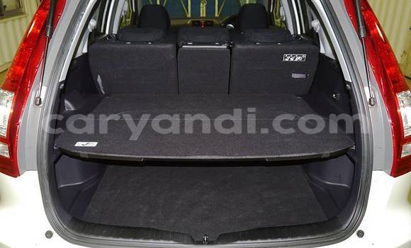 Acheter Import Voiture Honda CR–V Blanc à Lusaka, Zambie Acheter Import Voiture Honda CR–V Blanc à Lusaka, Zambie