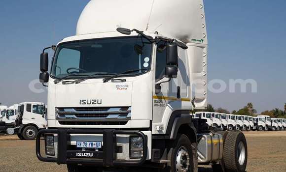 Buy Used Isuzu FTR 850 White Truck in Chililabombwe in Copperbelt