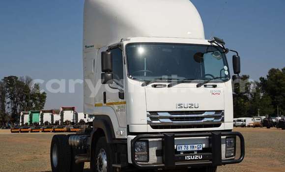 Acheter Occasion Utilitaire Isuzu FTR 850 Blanc à Chililabombwe, Copperbelt Acheter Occasion Utilitaire Isuzu FTR 850 Blanc à Chililabombwe, Copperbelt