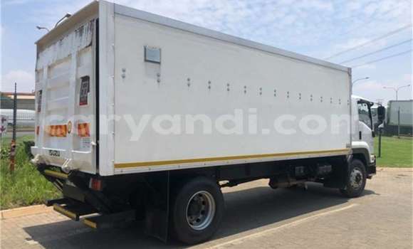 Buy Used Isuzu FTR 850 White Truck in Chinsali in Northern Buy Used Isuzu FTR 850 White Truck in Chinsali in Northern