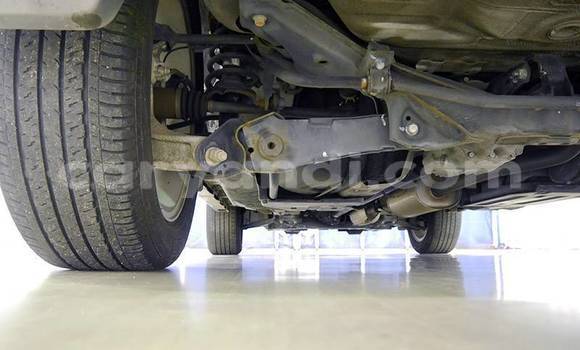 Acheter Import Voiture Honda CR–V Blanc à Lusaka, Zambie Acheter Import Voiture Honda CR–V Blanc à Lusaka, Zambie