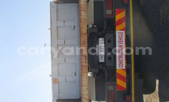 Buy Used Mercedes–Benz 1622 White Truck in Chingola in Zambia Buy Used Mercedes–Benz 1622 White Truck in Chingola in Zambia