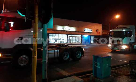 Acheter Occasion Utilitaire Scania Irizar Blanc à Chililabombwe, Copperbelt Acheter Occasion Utilitaire Scania Irizar Blanc à Chililabombwe, Copperbelt